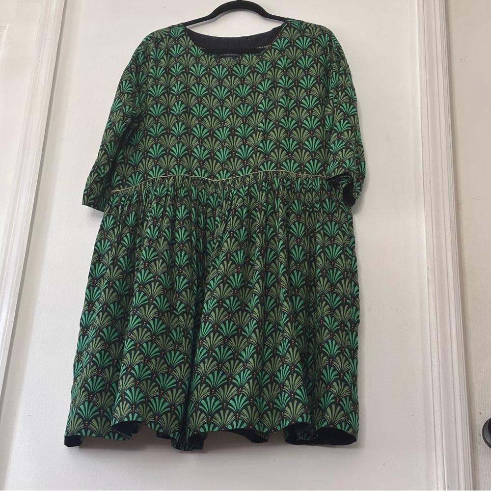 Anthropologie Green and Black Patterned Whimsy Holiday Midi Dress - Picture 8 of 11